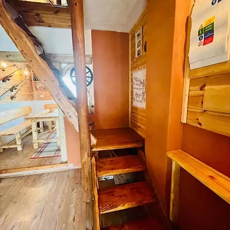 Sefec Выходна